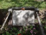 image of grave number 665299